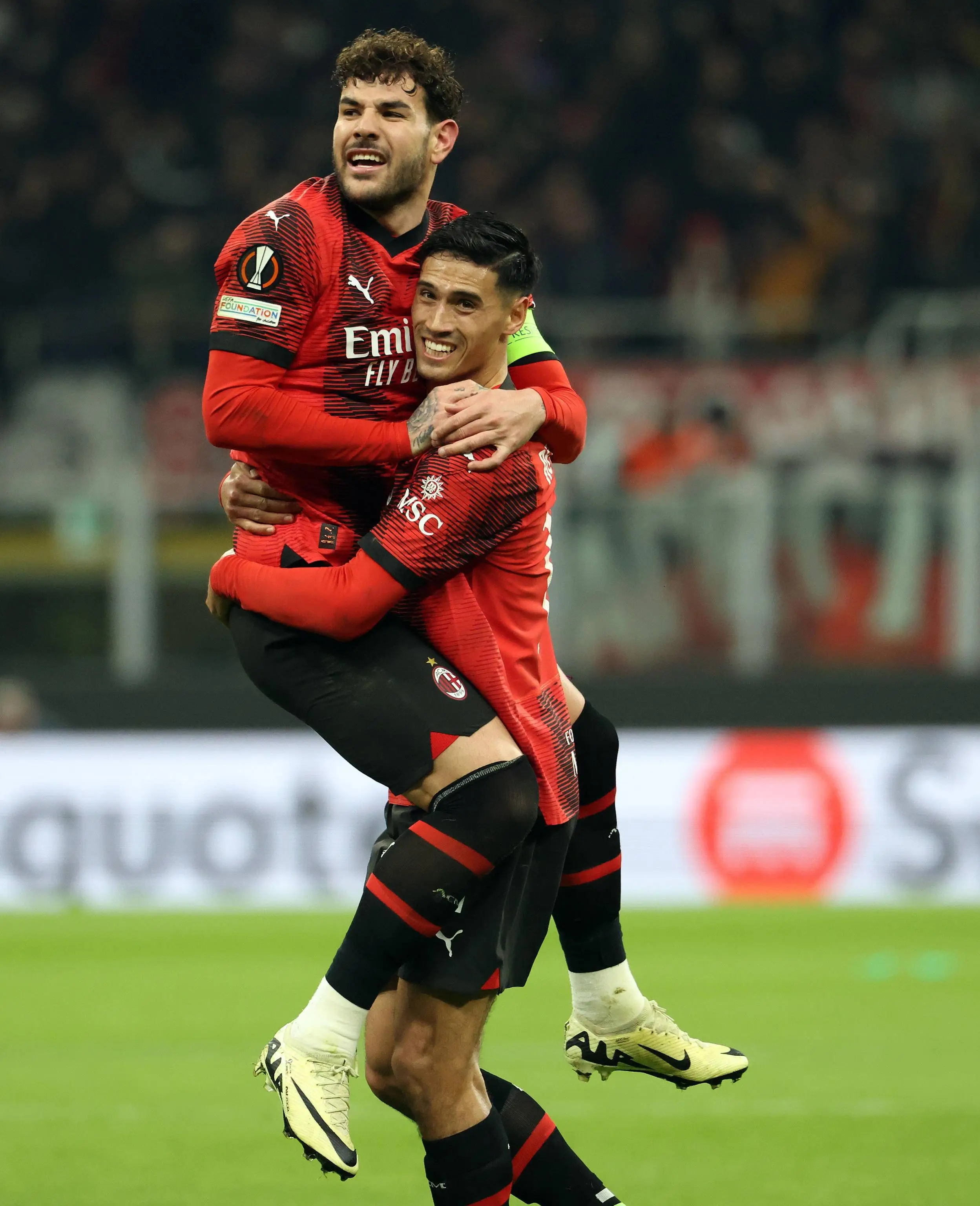 今晚拜仁慕尼黑备战欧联，外线爆发细节曝光，目标明确，年轻球员得到机会(拜仁慕尼黑名人堂名单)-爱游戏官方网站